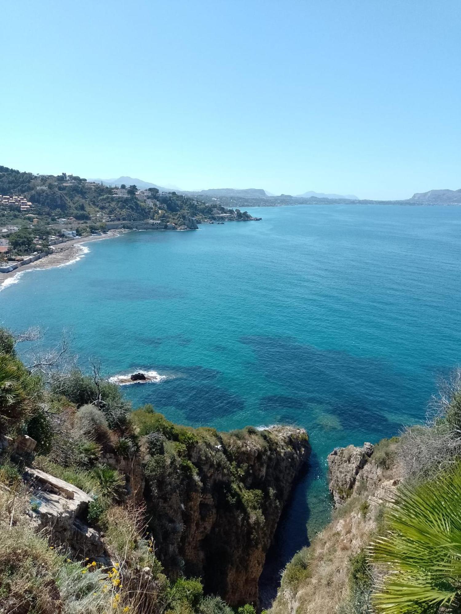 Granatelli Holiday Home Altavilla Milicia Exterior foto