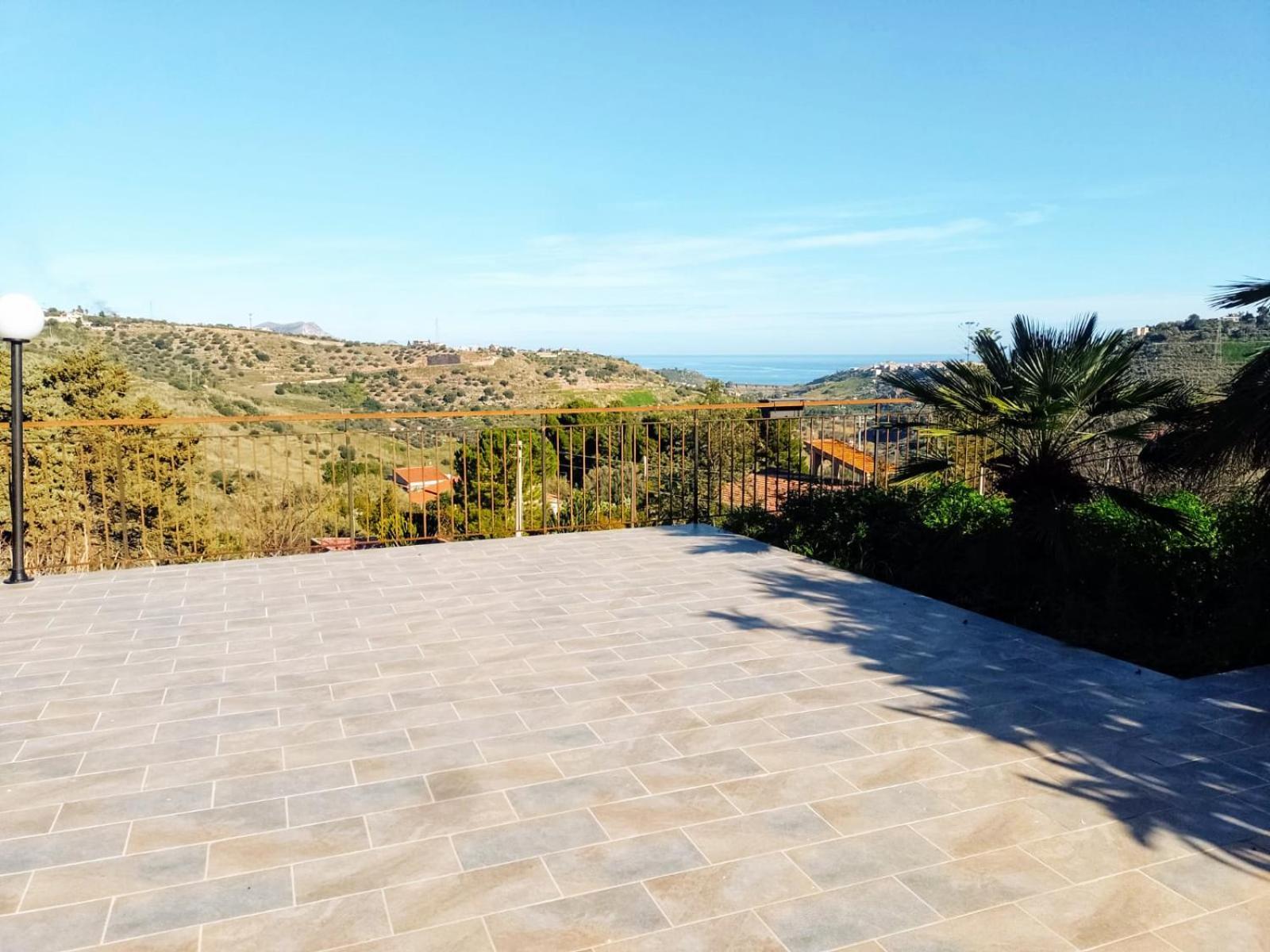 Granatelli Holiday Home Altavilla Milicia Exterior foto