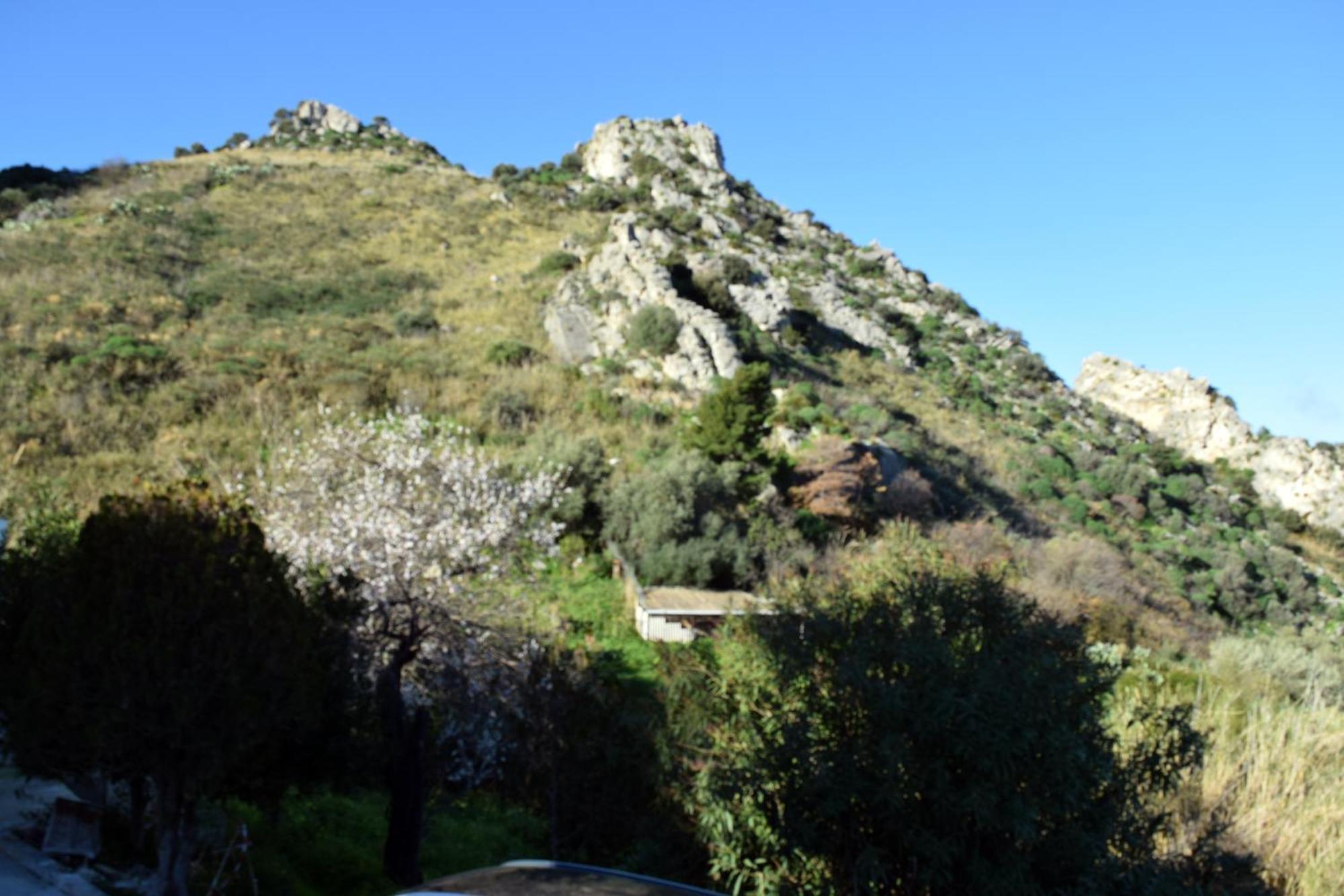 Granatelli Holiday Home Altavilla Milicia Exterior foto